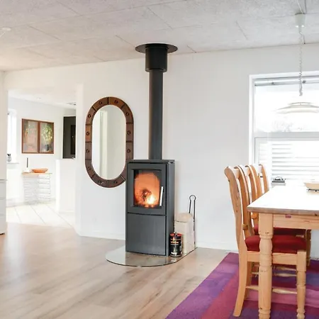Vakantiehuis Three-bedroom Holiday In Lemvig