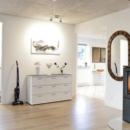 Three-bedroom Holiday In Vakantiehuis